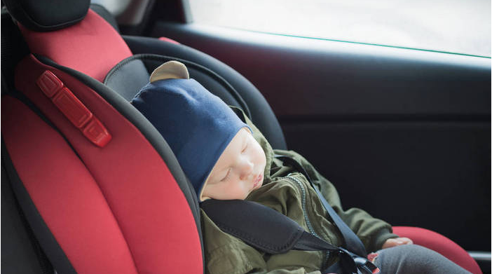 L'applicazione di Baby Car Mirror Monitor